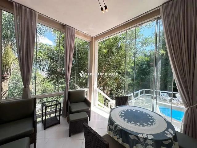 Casa / Sobrado em Condomínio para Venda em Florianópolis/SC Trindade 4 Quartos