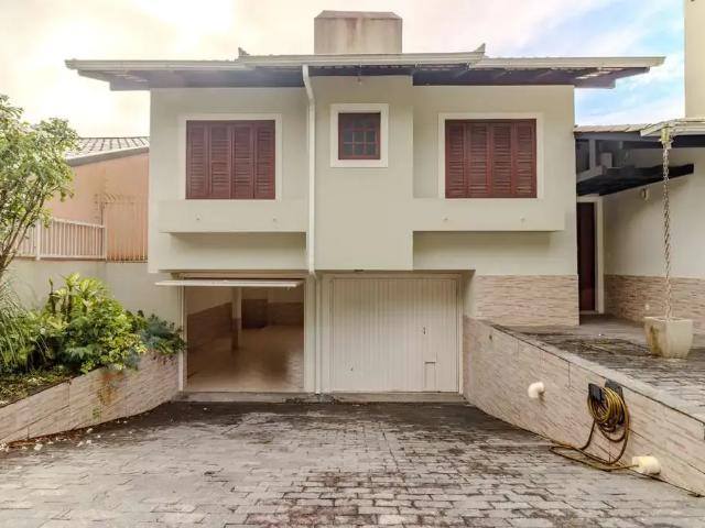 Casa / Sobrado em Condomínio para Venda em Florianópolis/SC Trindade 5 Quartos