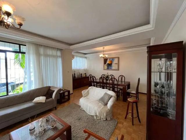 Casa / Sobrado em Condomínio para Venda em Florianópolis/SC Trindade 6 Quartos