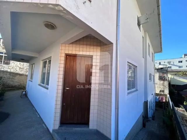 Casa / Sobrado em Condomínio para Venda em Florianópolis/SC Trindade 8 Quartos