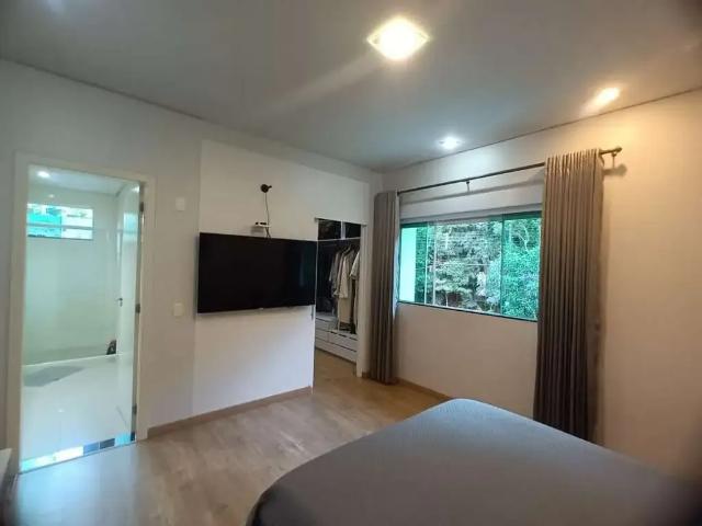 Casa / Sobrado em Condomínio para Venda em Florianópolis/SC Trindade 3 Quartos