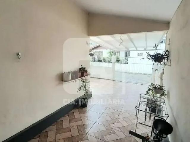 Casa / Sobrado em Condomínio para Venda em Florianópolis/SC Trindade 3 Quartos