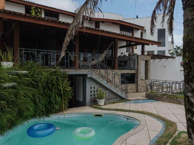 Casa / Sobrado em Condomínio para Venda em Florianópolis/SC Abraão 3 Quartos