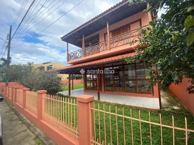 Casa / Sobrado em Condomínio para Venda em Florianópolis/SC Armação 3 Quartos