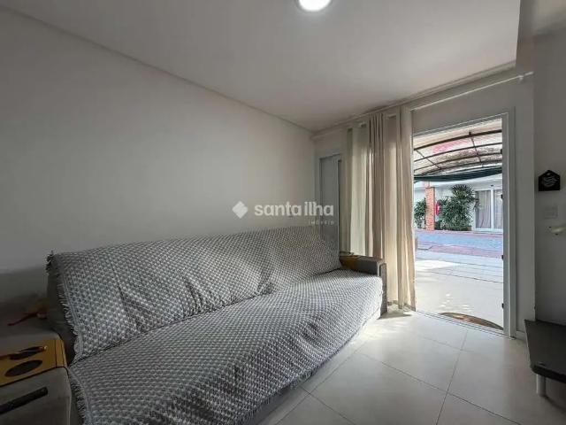 Casa / Sobrado em Condomínio para Venda em Florianópolis/SC Armação do Pântano do Sul 2 Quartos