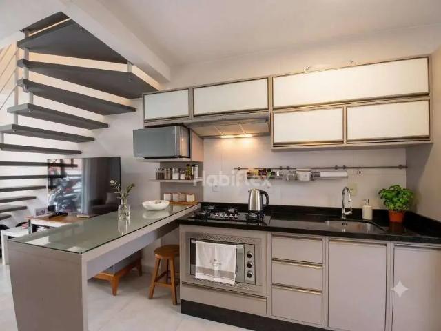 Casa / Sobrado em Condomínio para Venda em Florianópolis/SC Armação 2 Quartos