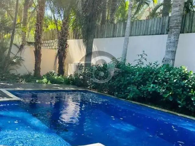 Casa / Sobrado em Condomínio para Venda em Florianópolis/SC Barra da Lagoa 6 Quartos