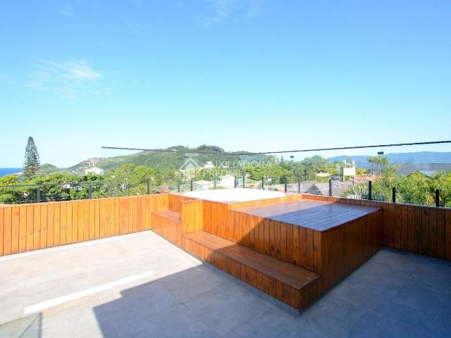 Casa / Sobrado em Condomínio para Venda em Florianópolis/SC Barra da Lagoa 6 Quartos