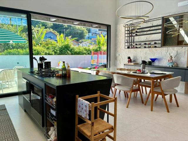 Casa / Sobrado em Condomínio para Venda em Florianópolis/SC Canasvieiras 3 Quartos