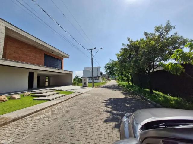 Casa / Sobrado em Condomínio para Venda em Florianópolis/SC Canasvieiras 3 Quartos