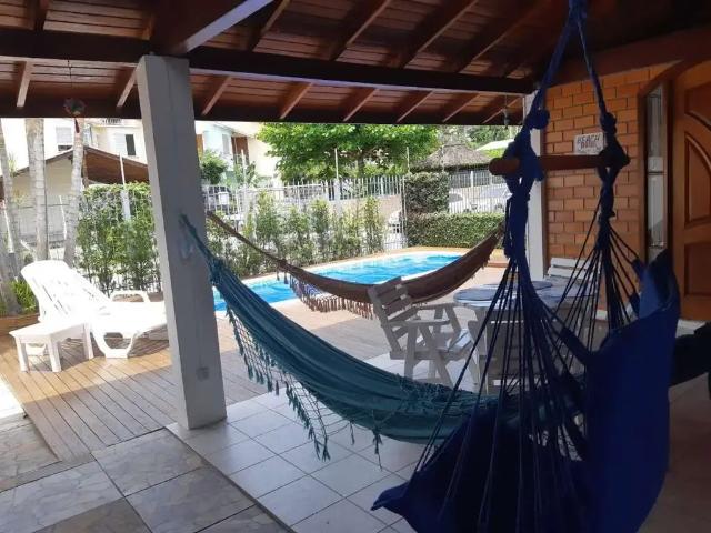 Casa / Sobrado em Condomínio para Venda em Florianópolis/SC Canasvieiras 4 Quartos