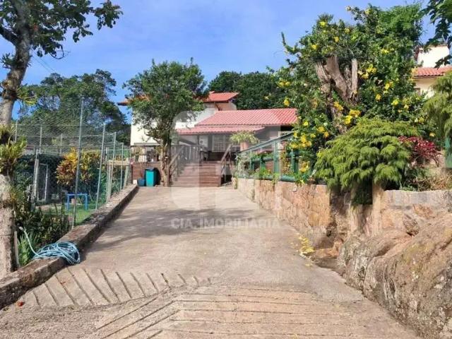 Casa / Sobrado em Condomínio para Venda em Florianópolis/SC Canasvieiras 4 Quartos
