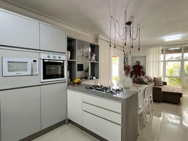 Casa / Sobrado em Condomínio para Venda em Florianópolis/SC Canasvieiras 5 Quartos