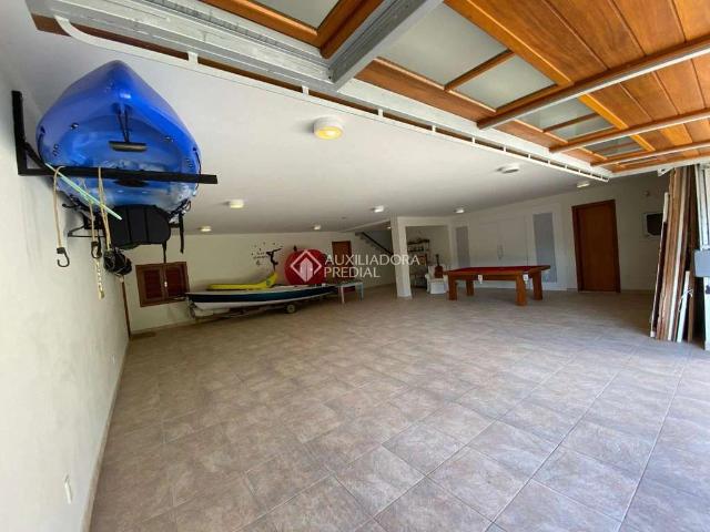 Casa / Sobrado em Condomínio para Venda em Florianópolis/SC Cacupé 3 Quartos