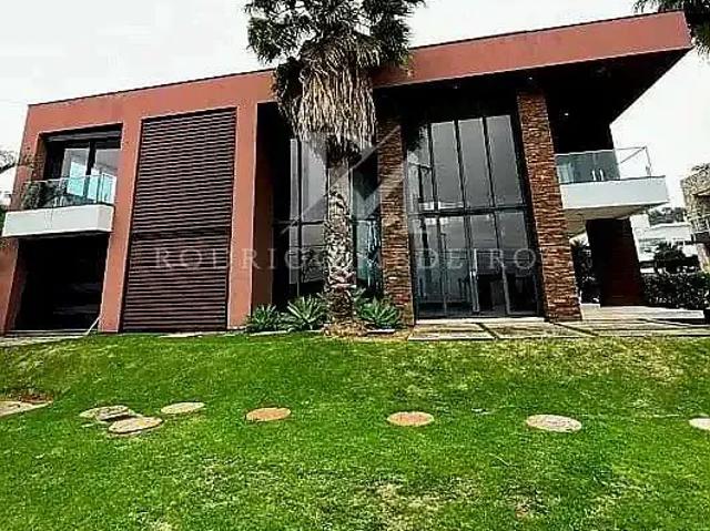 Casa / Sobrado em Condomínio para Venda em Florianópolis/SC Cacupé 3 Quartos