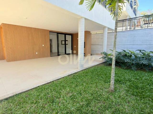 Casa / Sobrado em Condomínio para Venda em Florianópolis/SC Cacupé 3 Quartos