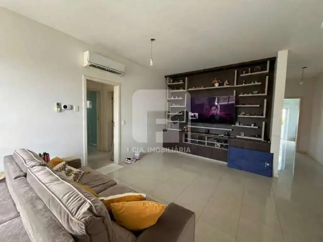 Casa / Sobrado em Condomínio para Venda em Florianópolis/SC Cacupé 4 Quartos