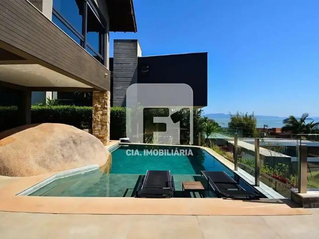 Casa / Sobrado em Condomínio para Venda em Florianópolis/SC Cacupé 4 Quartos