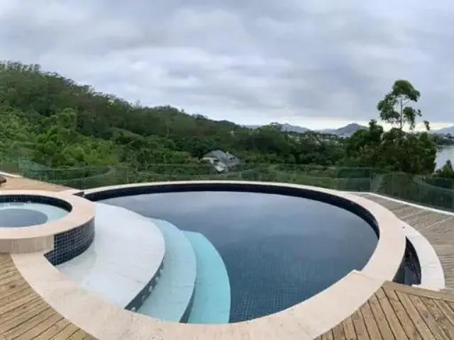 Casa / Sobrado em Condomínio para Venda em Florianópolis/SC Cacupé 4 Quartos