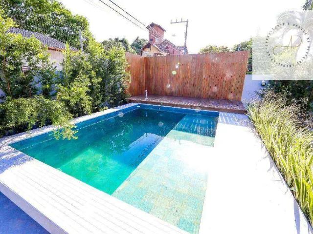 Casa / Sobrado em Condomínio para Venda em Florianópolis/SC Cacupé 4 Quartos