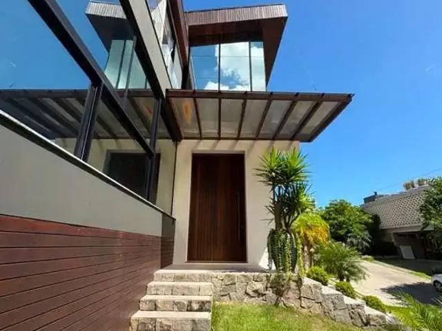 Casa / Sobrado em Condomínio para Venda em Florianópolis/SC Cacupé 4 Quartos