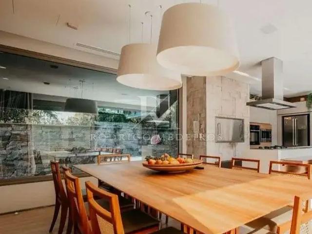 Casa / Sobrado em Condomínio para Venda em Florianópolis/SC Cacupé 4 Quartos