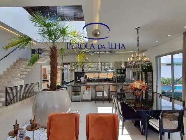 Casa / Sobrado em Condomínio para Venda em Florianópolis/SC Cacupé 5 Quartos