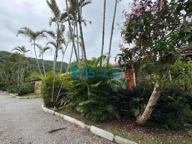 Casa / Sobrado em Condomínio para Venda em Florianópolis/SC Cachoeira do Bom Jesus 2 Quartos
