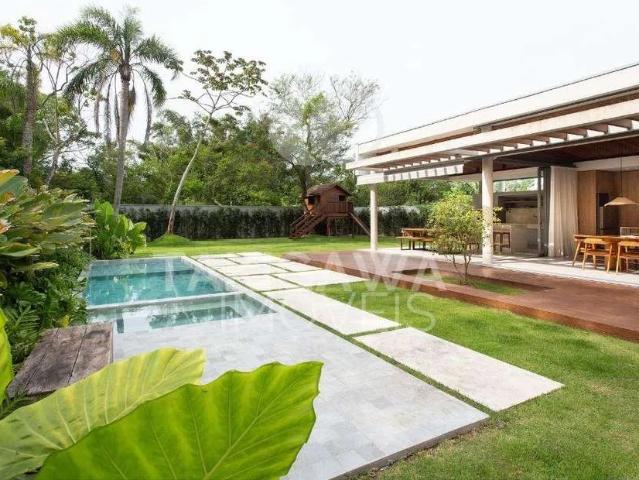 Casa / Sobrado em Condomínio para Venda em Florianópolis/SC Cachoeira do Bom Jesus 4 Quartos