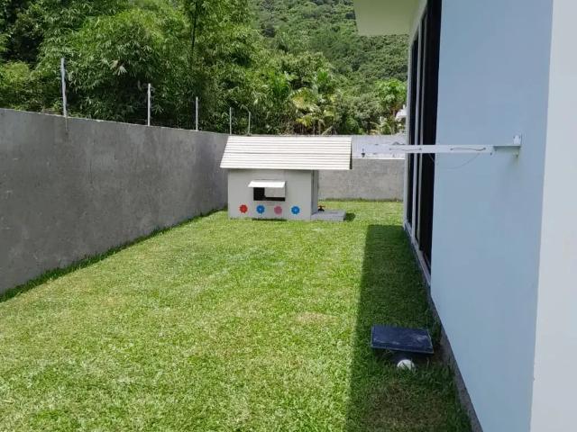 Casa / Sobrado em Condomínio para Venda em Florianópolis/SC Cachoeira do Bom Jesus 4 Quartos
