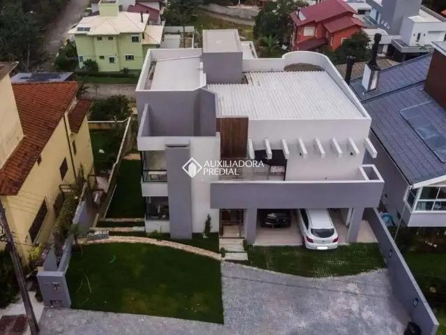 Casa / Sobrado em Condomínio para Venda em Florianópolis/SC Carvoeira 4 Quartos