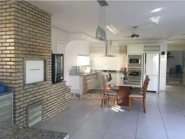 Casa / Sobrado em Condomínio para Venda em Florianópolis/SC Carianos 4 Quartos