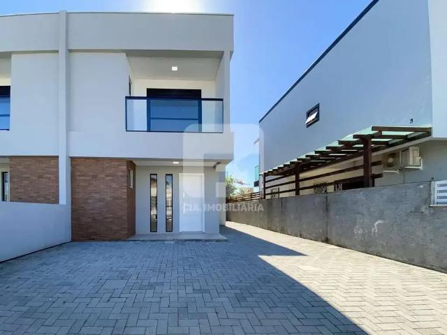 Casa / Sobrado em Condomínio para Venda em Florianópolis/SC Carianos 3 Quartos