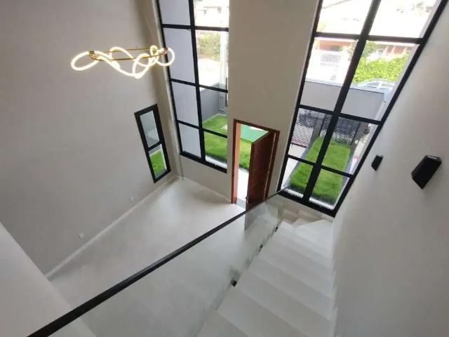 Casa / Sobrado em Condomínio para Venda em Florianópolis/SC Carianos 3 Quartos