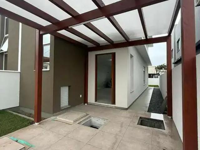 Casa / Sobrado em Condomínio para Venda em Florianópolis/SC Carianos 3 Quartos
