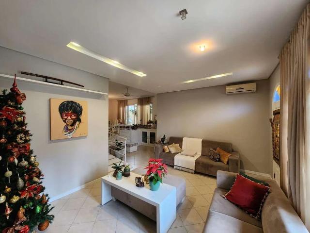 Casa / Sobrado em Condomínio para Venda em Florianópolis/SC Centro 3 Quartos