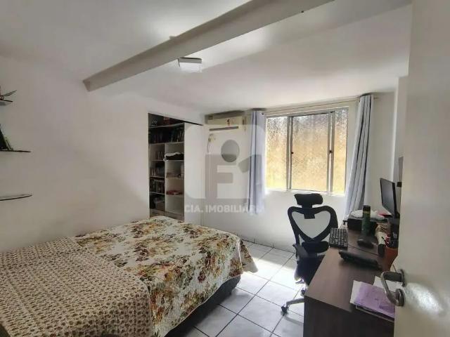 Casa / Sobrado em Condomínio para Venda em Florianópolis/SC Estreito 3 Quartos