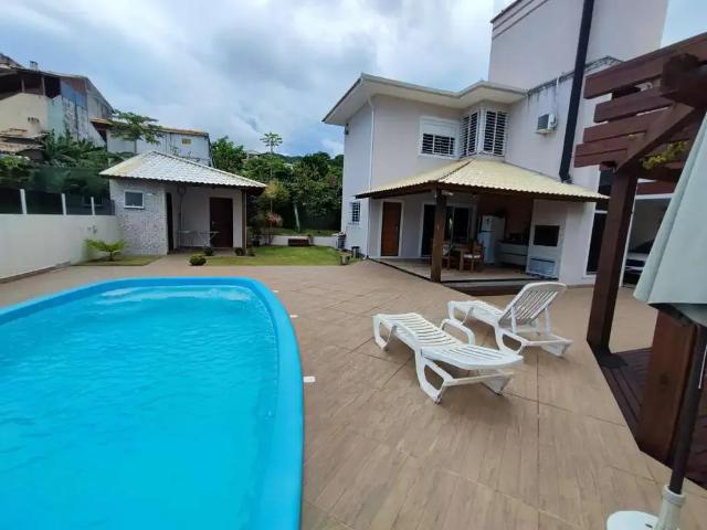 Casa / Sobrado em Condomínio para Venda em Florianópolis/SC Ingleses do Rio Vermelho 4 Quartos