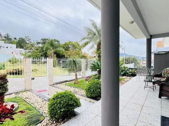 Casa / Sobrado em Condomínio para Venda em Florianópolis/SC Itacorubi 4 Quartos
