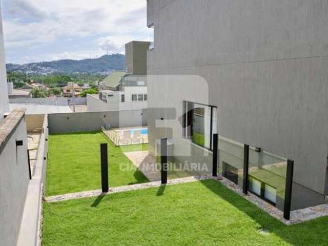 Casa / Sobrado em Condomínio para Venda em Florianópolis/SC Itacorubi 4 Quartos