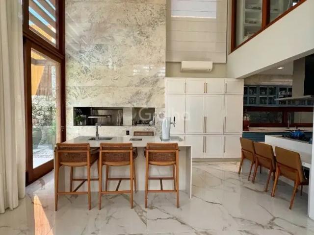 Casa / Sobrado em Condomínio para Venda em Florianópolis/SC Itacorubi 4 Quartos