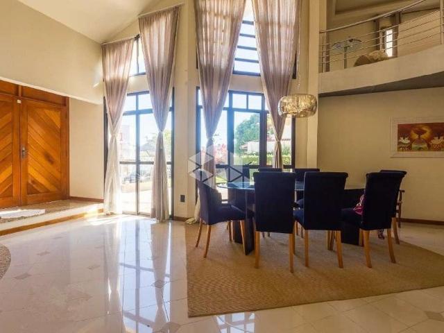 Casa / Sobrado em Condomínio para Venda em Florianópolis/SC Itacorubi 5 Quartos