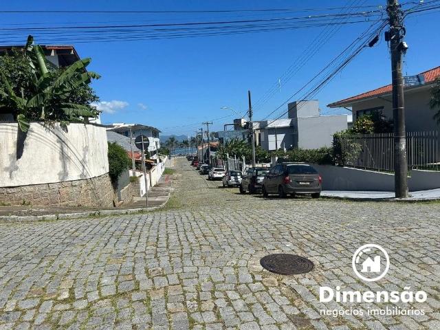 Casa / Sobrado em Condomínio para Venda em Florianópolis/SC Itaguaçu 3 Quartos