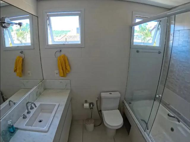 Casa / Sobrado em Condomínio para Venda em Florianópolis/SC Jurerê 3 Quartos