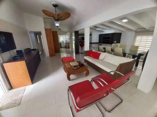 Casa / Sobrado em Condomínio para Venda em Florianópolis/SC Jurerê Internacional 4 Quartos