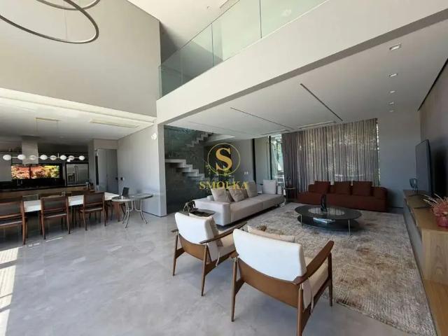 Casa / Sobrado em Condomínio para Venda em Florianópolis/SC Jurerê Internacional 8 Quartos