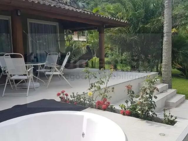 Casa / Sobrado em Condomínio para Venda em Florianópolis/SC Lagoa da Conceição 4 Quartos