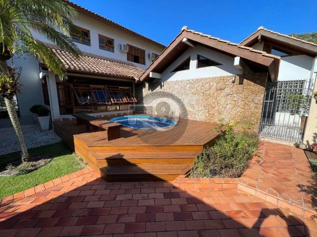 Casa / Sobrado em Condomínio para Venda em Florianópolis/SC Lagoa da Conceição 5 Quartos