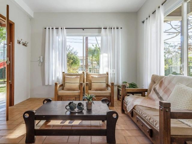 Casa / Sobrado em Condomínio para Venda em Florianópolis/SC Morro das Pedras 3 Quartos