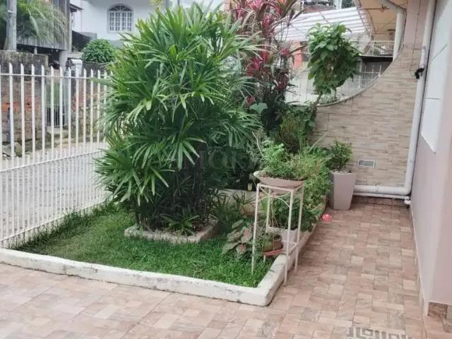 Casa / Sobrado em Condomínio para Venda em Florianópolis/SC Pantanal 5 Quartos